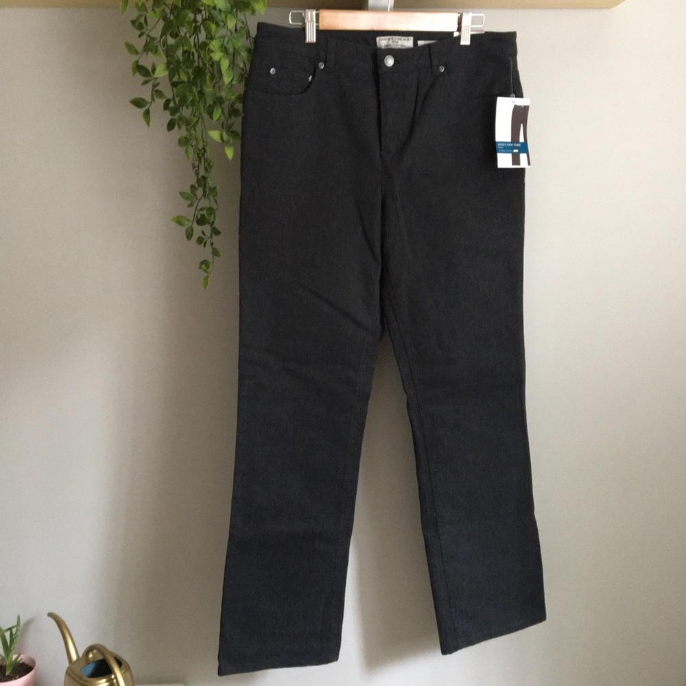 NWT Jones New York Stretch Jeans with Shape Control, size 12, gray women’s